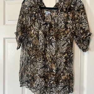 Izod Women's Floral Blouse - Black and Brown Butterfly Wings Print